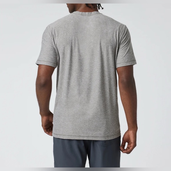Vuori Strato Tech Tee-Men's Performance Shirt - Picture 2 of 8